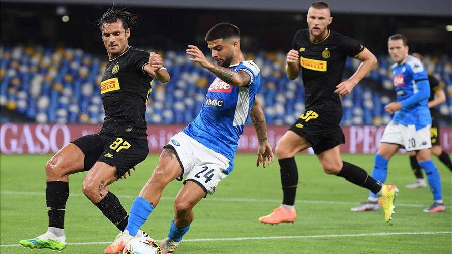 的内线支柱 的内线支柱