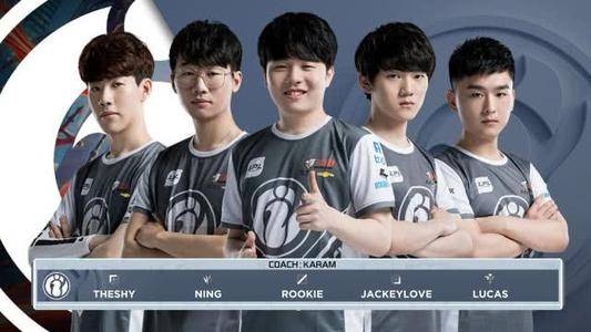 在信息超载 在信息超载