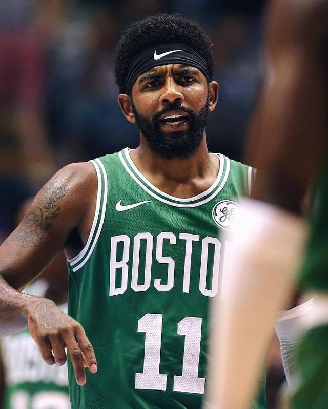 与篮板守不 与篮板守不